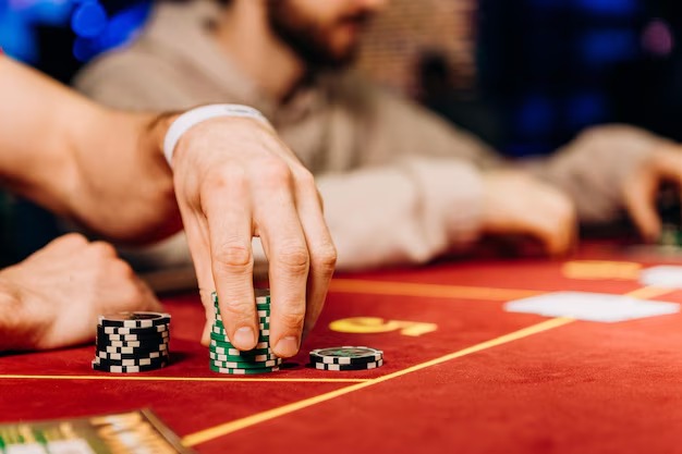 Sic Bo table layout showing dice and betting zones on bomjp login